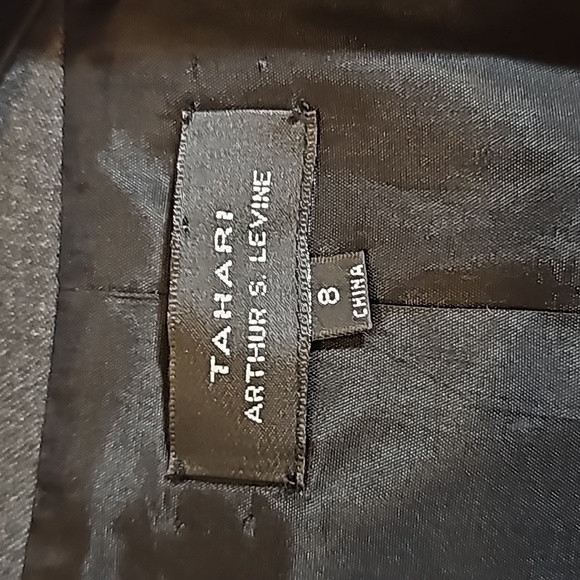 Tahari Wool Blend Charcoal Gray Professional Blazer Jacket Size 8 - Picture 2 of 7